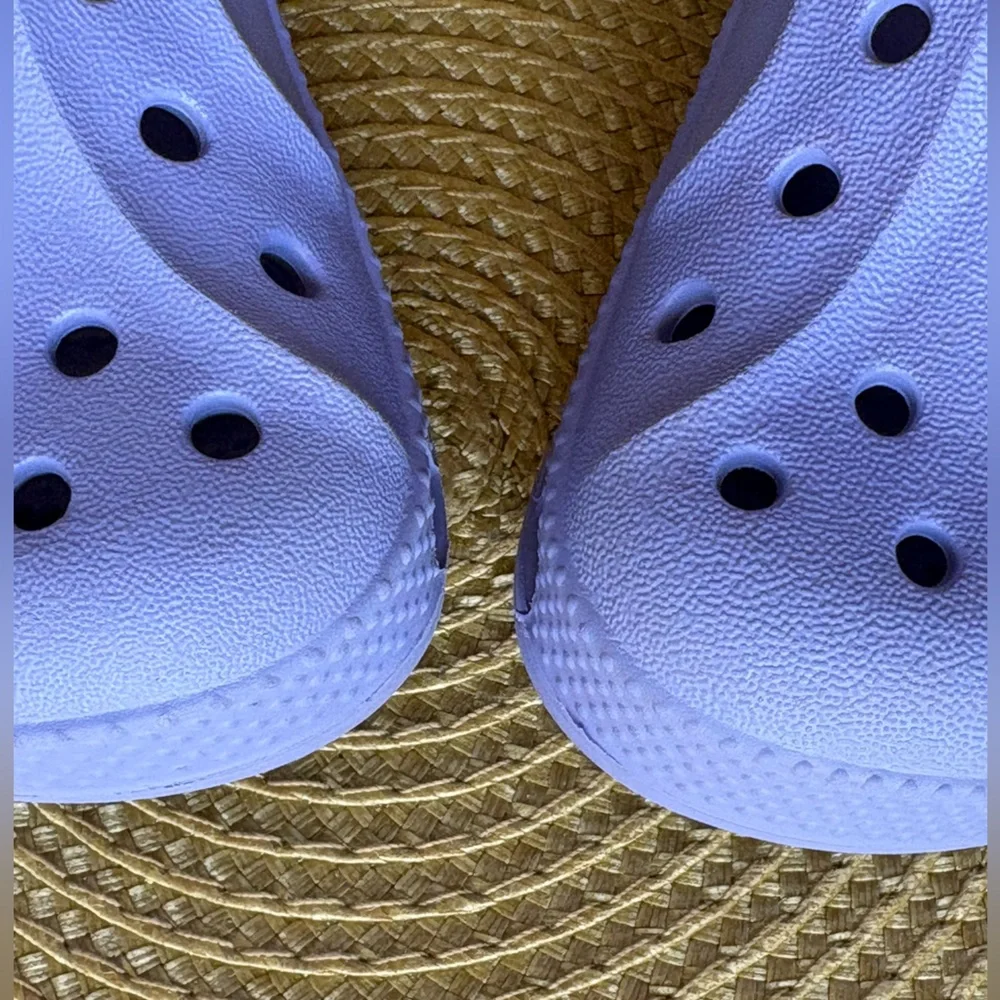 Crocs Baya Kids Clogs Water Shoes Digital Violet Light Purple Size Kids 6